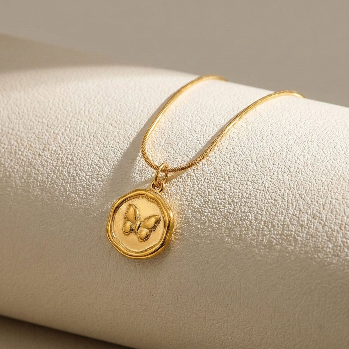 Kette mit Symbol - Anhänger