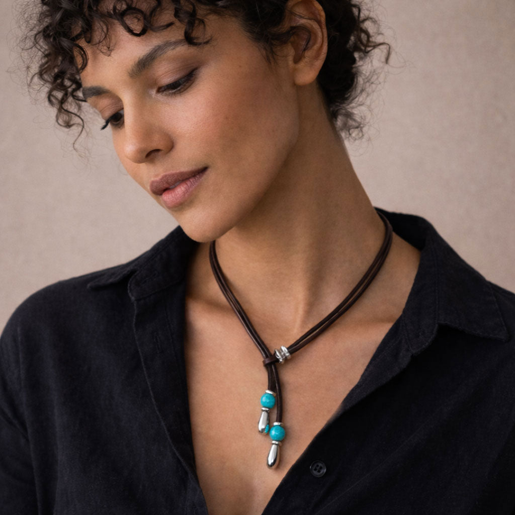 Elegante Damen Lederkette K256 mit Murano Glasperlen
